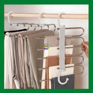 Almari Hanger – Durable, space-saving clothes organizer for wardrobes, with non-slip design and smooth edges for wrinkle-free clothing storage.